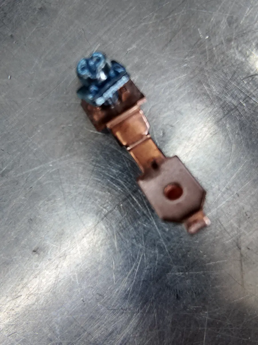 /mingtuoelectric/2026/02/06/conductivpartoftheterminalblock.png